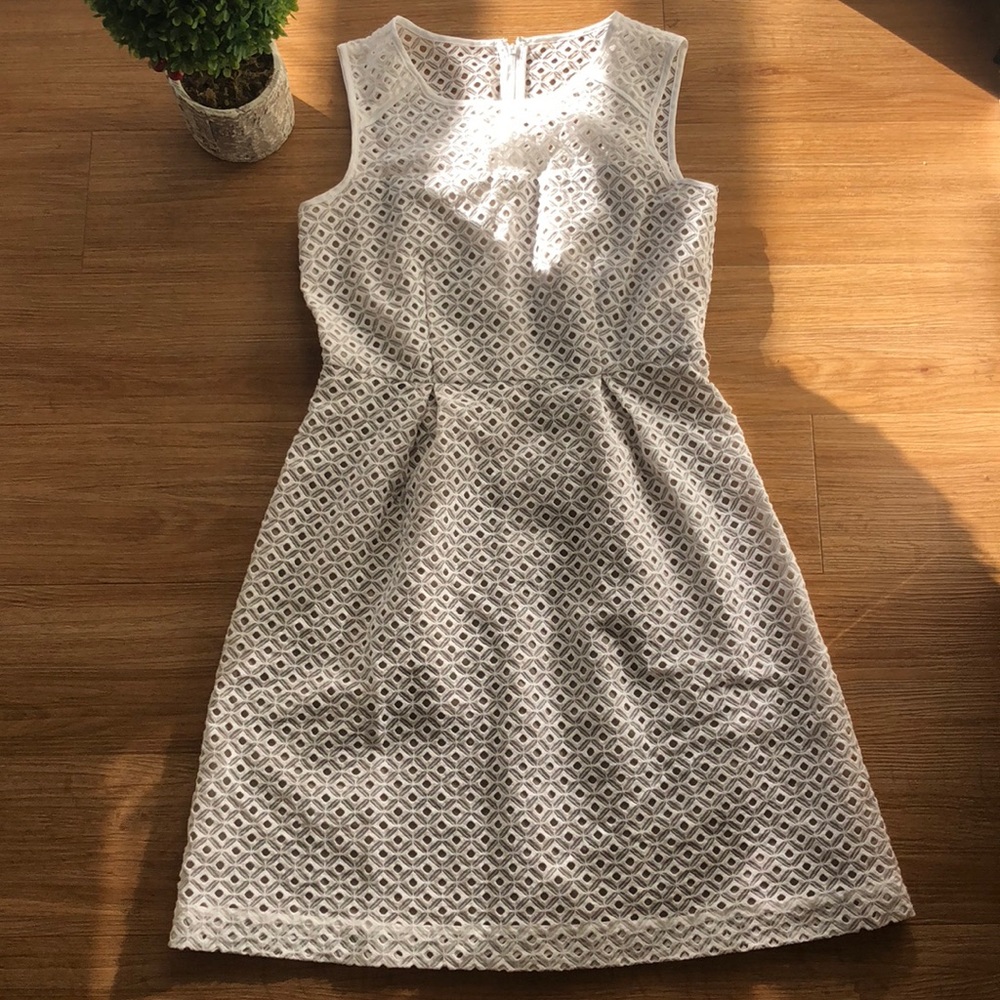 CALVIN KLEIN || White Lace Dress